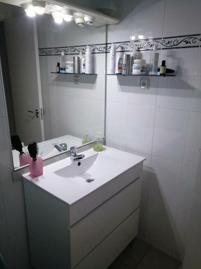 Apartamento Primera Linea De Mar Hospitalet De L'Infant Exterior photo